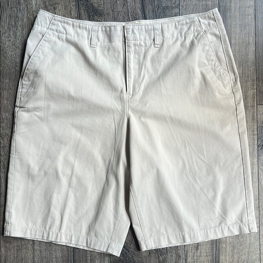 Victorias Secret LONDONJEAN Chino Flat Front Shorts